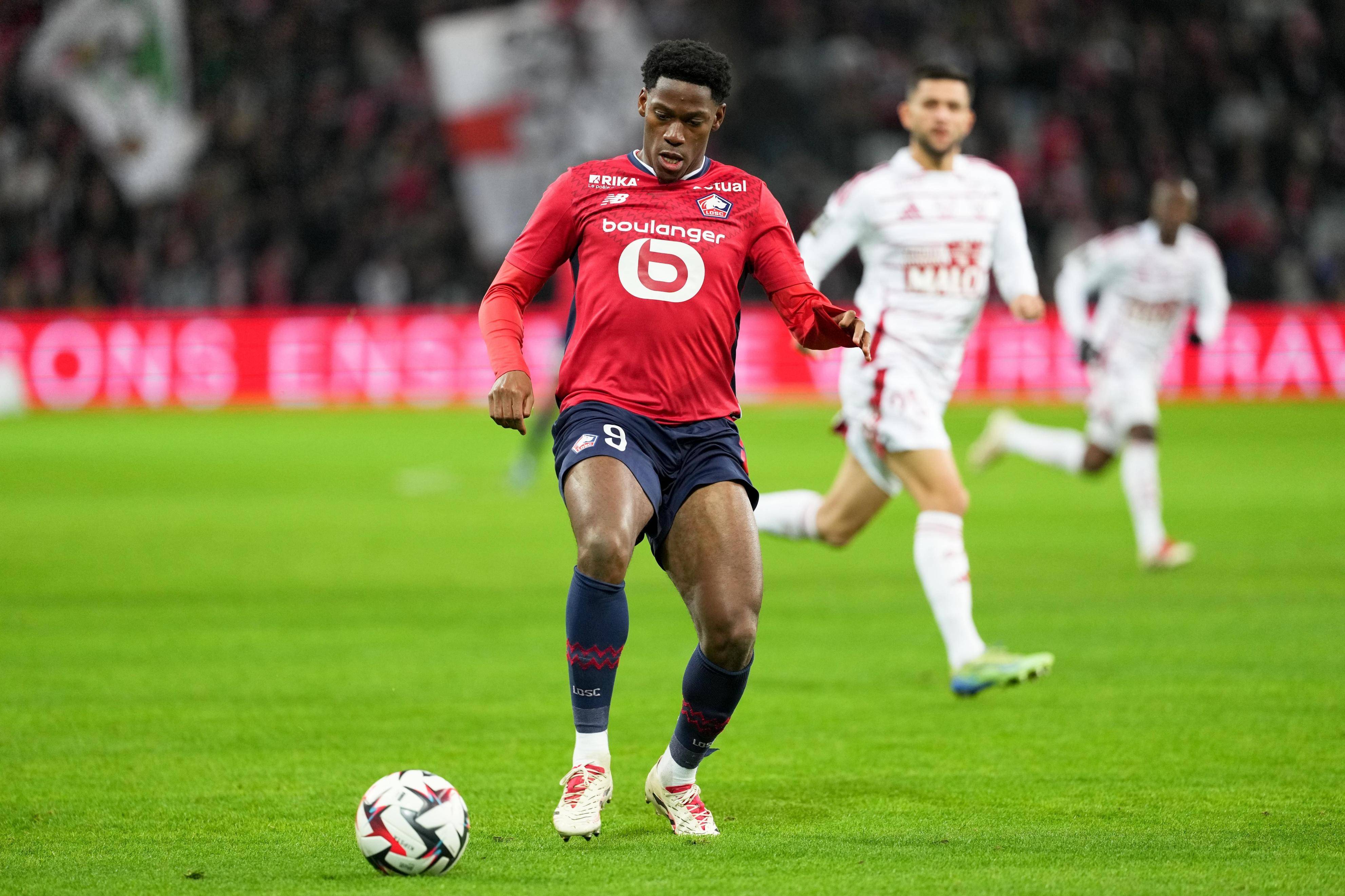 关于法甲冲刺阶段再迎强敌，曼城回应争议，主帅态度：震撼外界，阵容厚度经受考验的信息